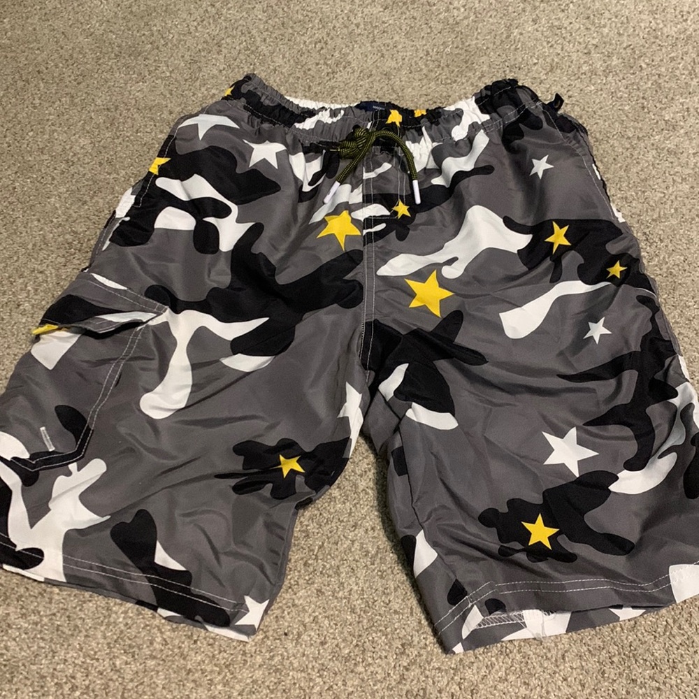 Gray camo swim trunks